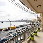 Luxury Seafront Retreat Overlooking Manoel Island *