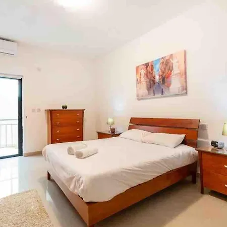 Luxury Seafront Retreat Overlooking Manoel Island Sliema